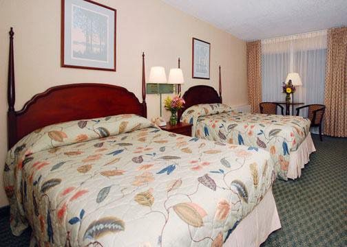 Econo Lodge Inn & Suites Augusta Ruang foto